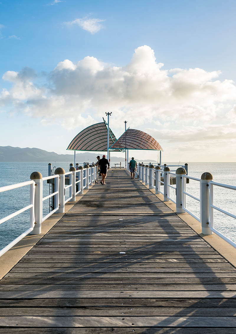 Grand Hotel and Apartments Townsville - The Strand Jetty Townsville